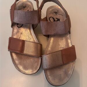 OTBT copper platform Sandals with leather trim  White Soles
Size 8.5